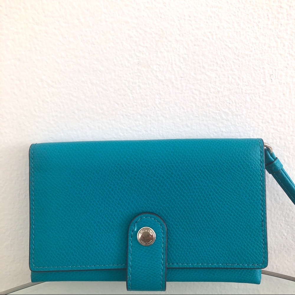 Authentic Coach Wristlet